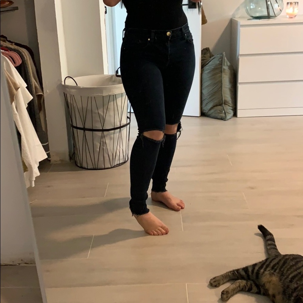 J BRAND Jeans